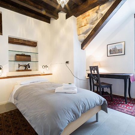 Ve.N.I.Ce Cera Casa Santo Stefano Lejlighed Venedig Eksteriør billede