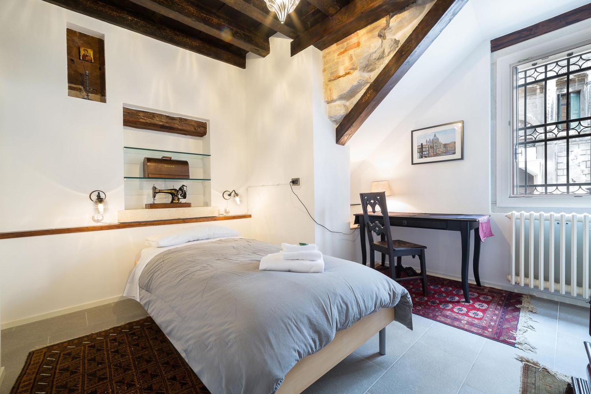 Ve.N.I.Ce Cera Casa Santo Stefano Lejlighed Venedig Eksteriør billede